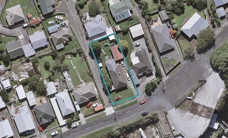 95 Clemow Road, Fitzroy, New Plymouth - Carousel 1