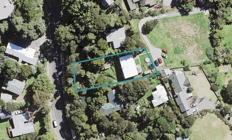 32 Victory Road, Laingholm, Auckland - Carousel 1