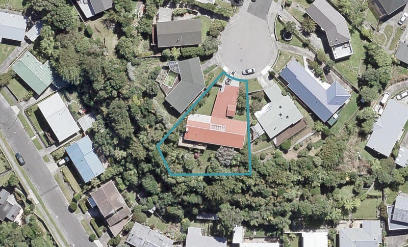 4 Peach Tree Grove, Maungaraki, Lower Hutt - Carousel 1
