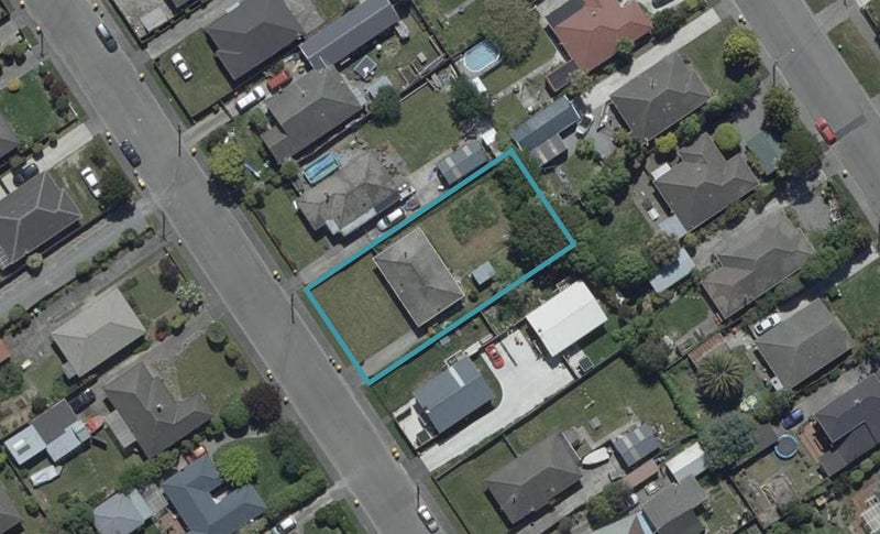 16 Bronwyn Street, Mairehau, Christchurch - Carousel 1
