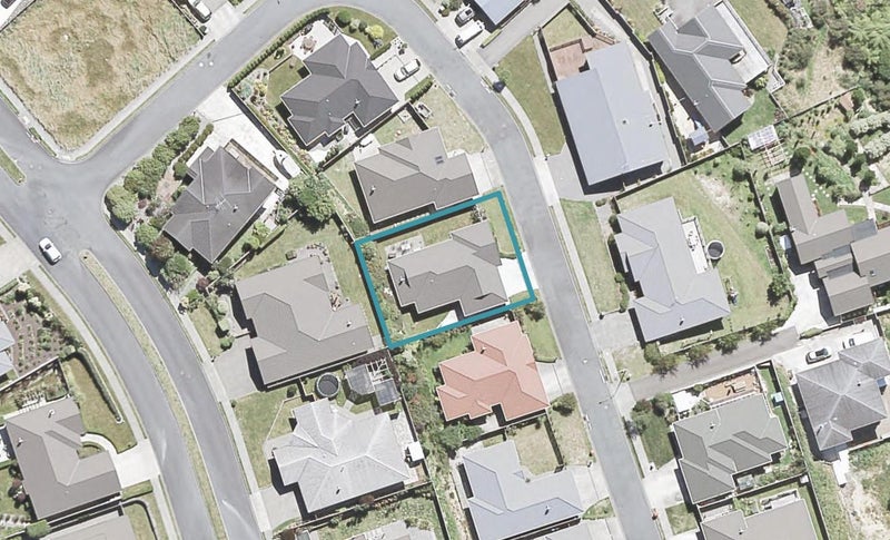 8 McEwen Crescent, Riverstone Terraces, Upper Hutt - Carousel 1