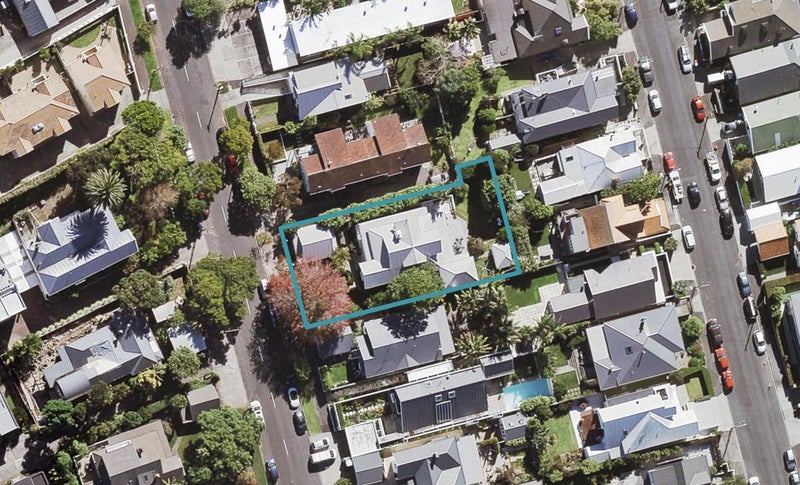 2/17 Wallace Street, Herne Bay, Auckland - Carousel 1