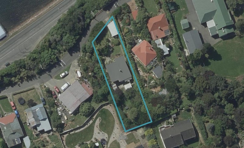 67 Greig Street, Broad Bay, Dunedin - Carousel 1
