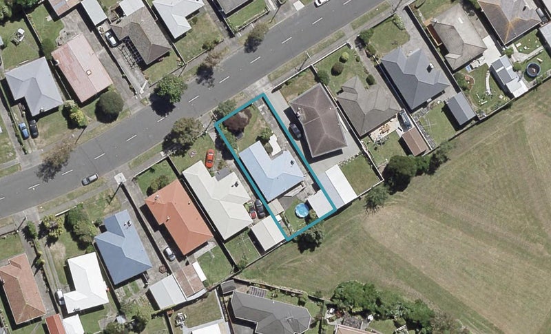 212 Taita Drive, Avalon, Lower Hutt - Carousel 1
