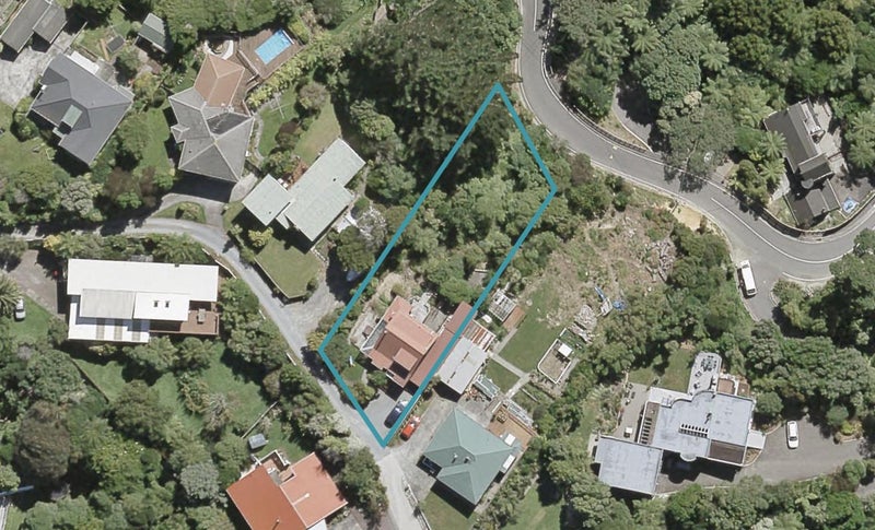 5 Catherine Grove, Tirohanga, Lower Hutt - Carousel 1