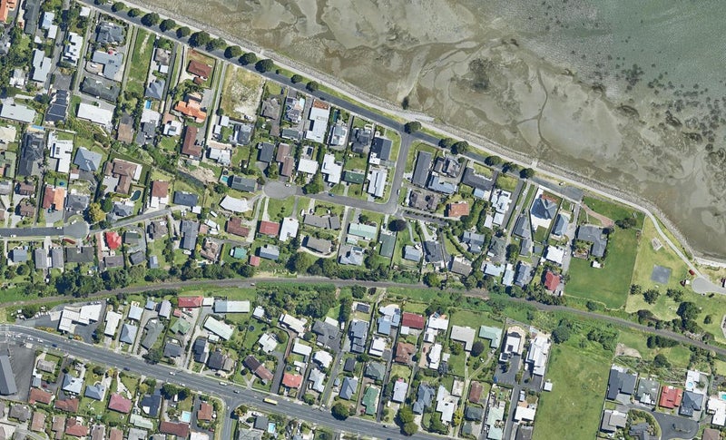 25 SEAWAY TC, Otumoetai, Tauranga - Carousel 1