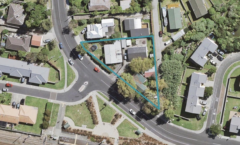 3/32 Ranui Station Road, Ranui, Auckland - Carousel 1
