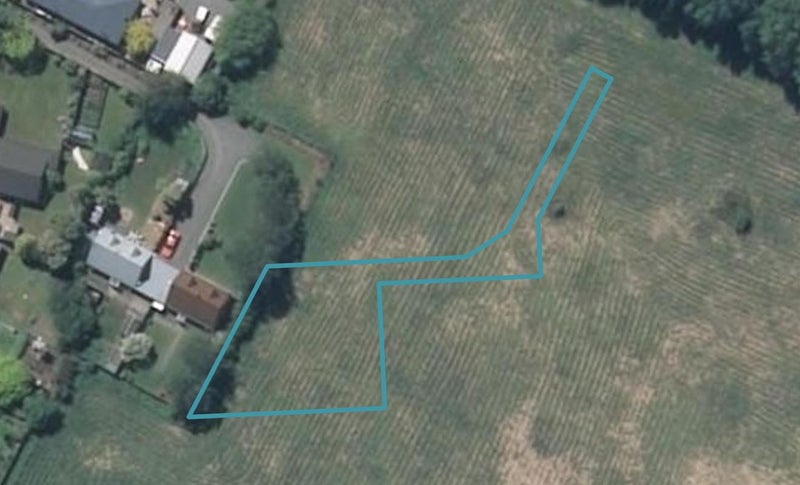 16 Cleaver Street, Woodend, Woodend - Carousel 1