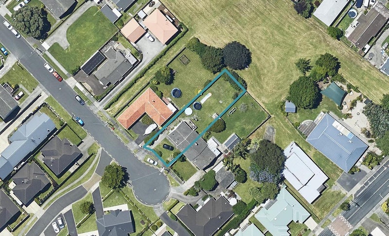 52 Twentieth Avenue, Tauranga South, Tauranga - Carousel 1