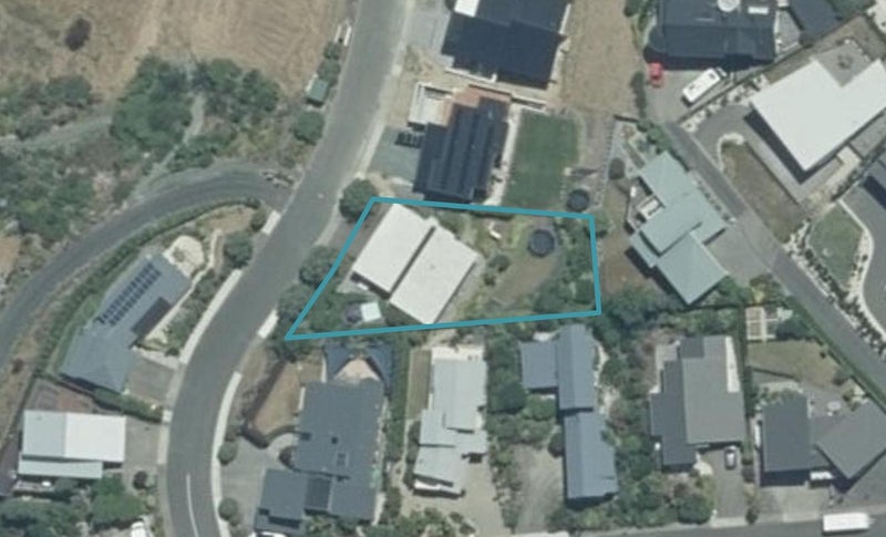 4 Zeehaen Place, Britannia Heights, Nelson - Carousel 1