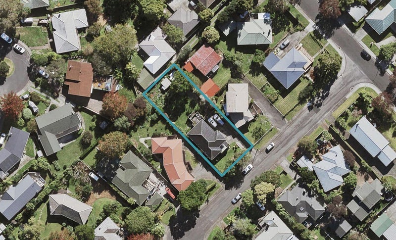 5 Liddell Street, Hillcrest, Auckland - Carousel 1