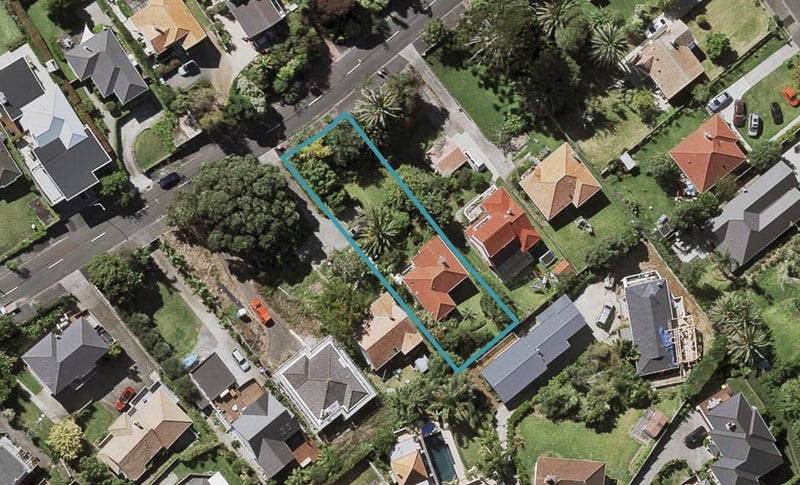 11 Paerimu Street, Orakei, Auckland - Carousel 1