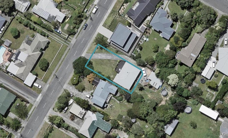 73 Seddon Street, Waikanae, Waikanae - Carousel 1