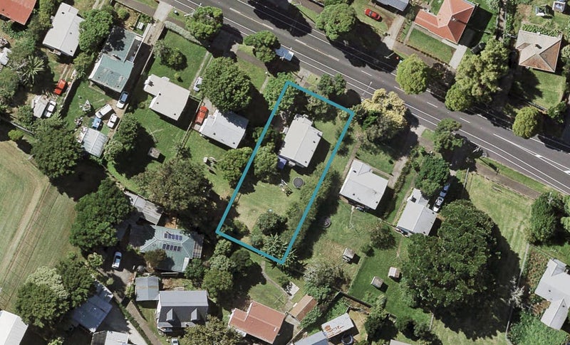 181 Tripoli Road, Point England, Auckland - Carousel 1