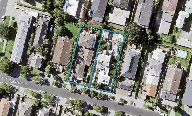 2/10 Speight Road, Kohimarama, Auckland - Carousel 1