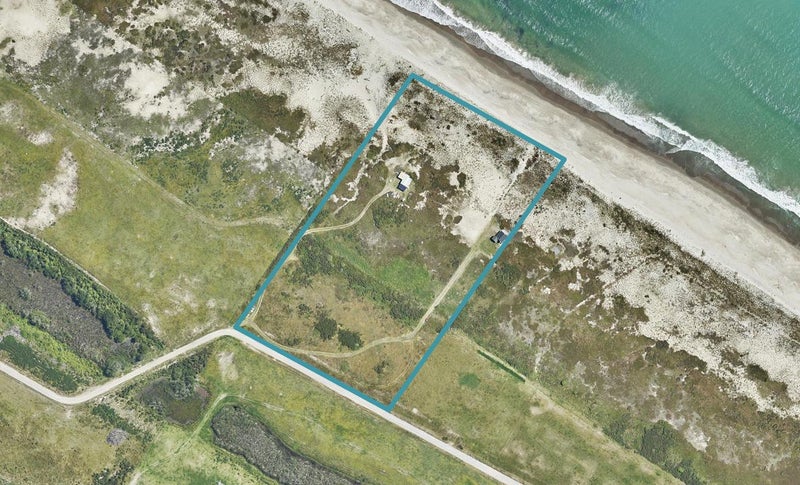 12082 Papamoa Beach Road, PAPAMOA BEACH, PAPAMOA - Carousel 1