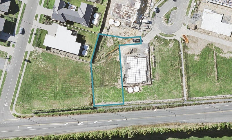 31 Kaiawa Street, Beachlands, Auckland - Carousel 1