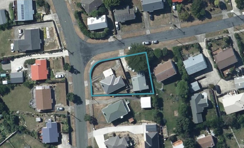 10 Matatiro Street, Titahi Bay, Porirua - Carousel 1