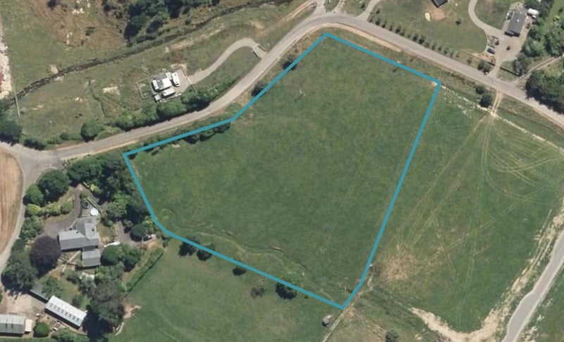 14 Corbetts Road, Manakau, Otaki - Carousel 1