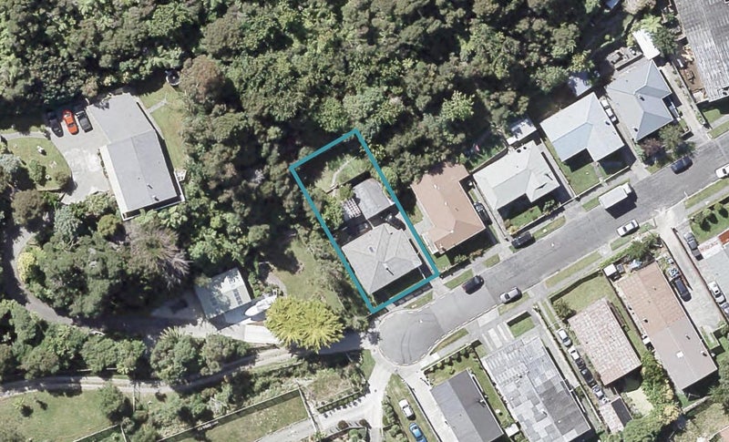 42 Enfield Street, Wainuiomata, Lower Hutt - Carousel 1