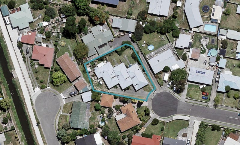 3/12 Hastie Place, Onekawa, Napier - Carousel 1