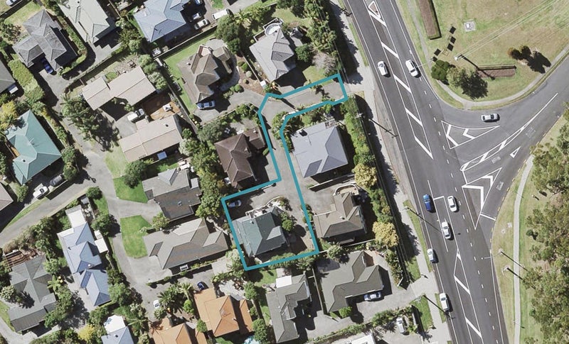 356B East Coast Road, Sunnynook, Auckland - Carousel 1