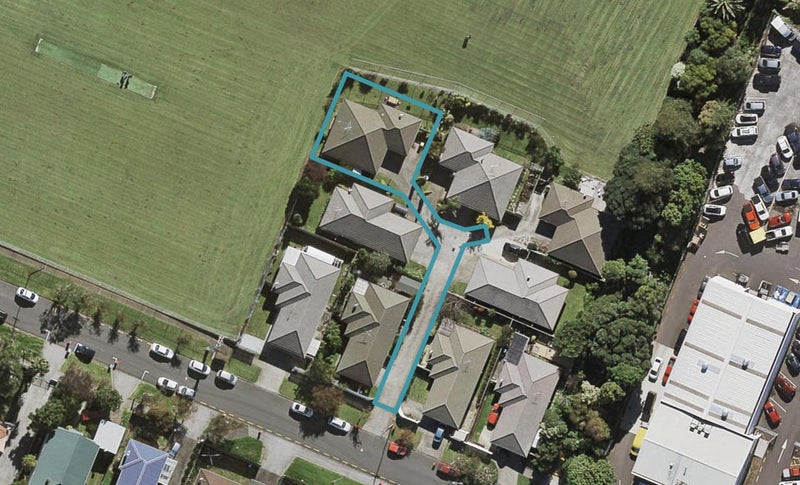 43 Greenpark Road, Penrose, Auckland - Carousel 1
