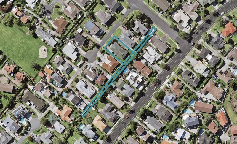 2/6 Levaut Place, Half Moon Bay, Auckland - Carousel 1