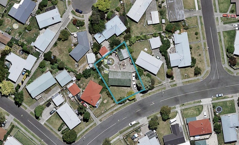 67 Leicester Avenue, Tamatea, Napier - Carousel 1
