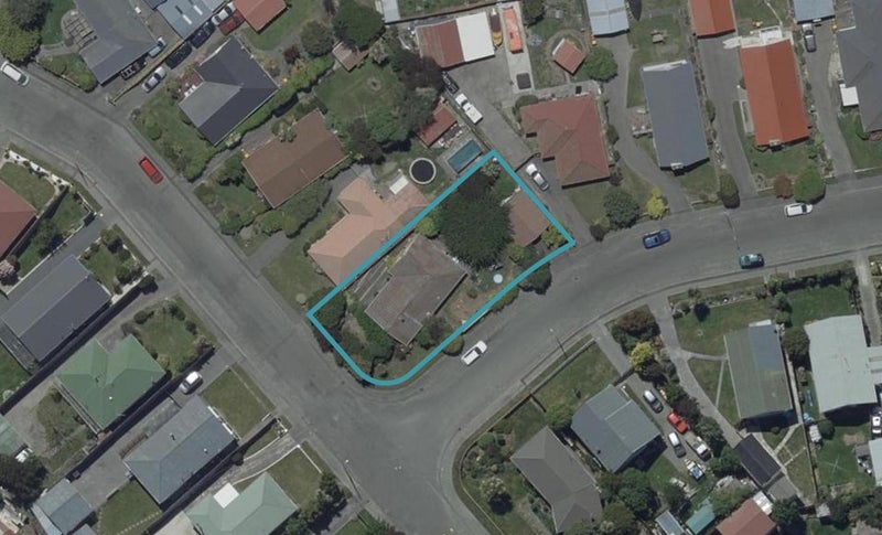 34 Denise Crescent, Hornby, Christchurch - Carousel 1