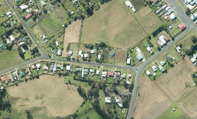 23 West Coast Road, Te Kōpuru - Carousel 1