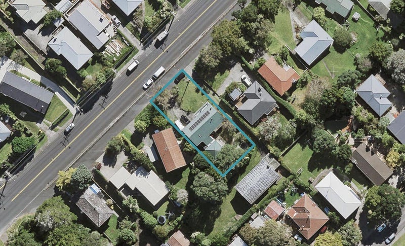 65 Archers Road, Hillcrest, Auckland - Carousel 1