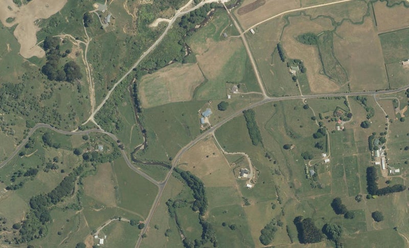 911 Limeworks Loop Road, Karamu, Hamilton - Carousel 1