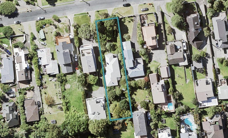 26 Beulah Avenue, Rothesay Bay, Auckland - Carousel 1
