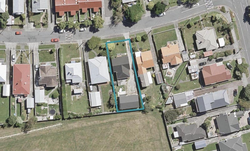 22 Douglas Street, Waiwhetu, Lower Hutt - Carousel 1