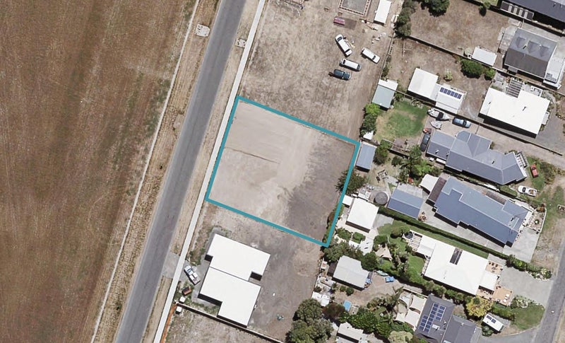 35 Pohutukawa Drive, Eskdale, Napier - Carousel 1