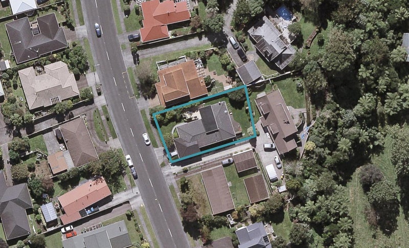 156 Heta Road, Highlands Park, New Plymouth - Carousel 1
