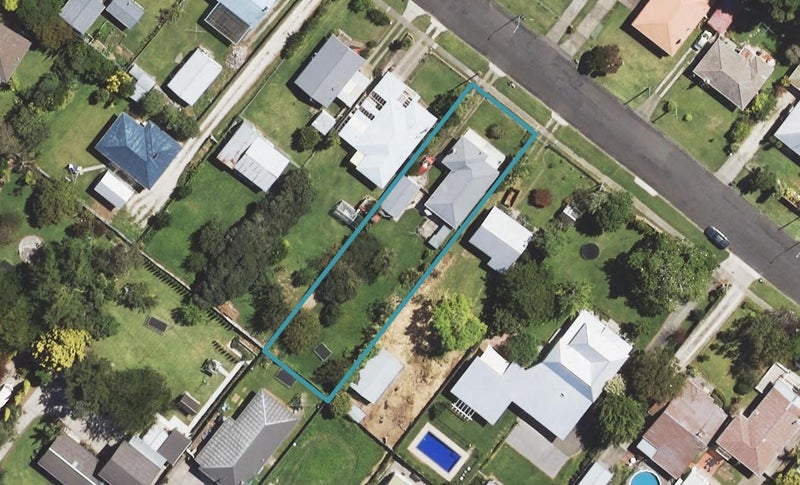 14 Gordon Street, Mangapapa, Gisborne - Carousel 1
