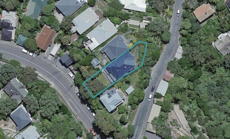 5 Boundary Road, Kelburn, Wellington - Carousel 1