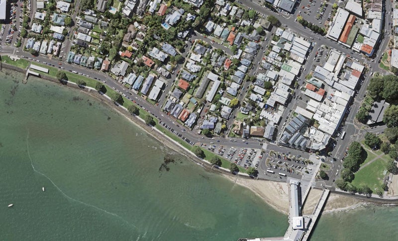2/16 Queens Parade, Devonport, Auckland - Carousel 1