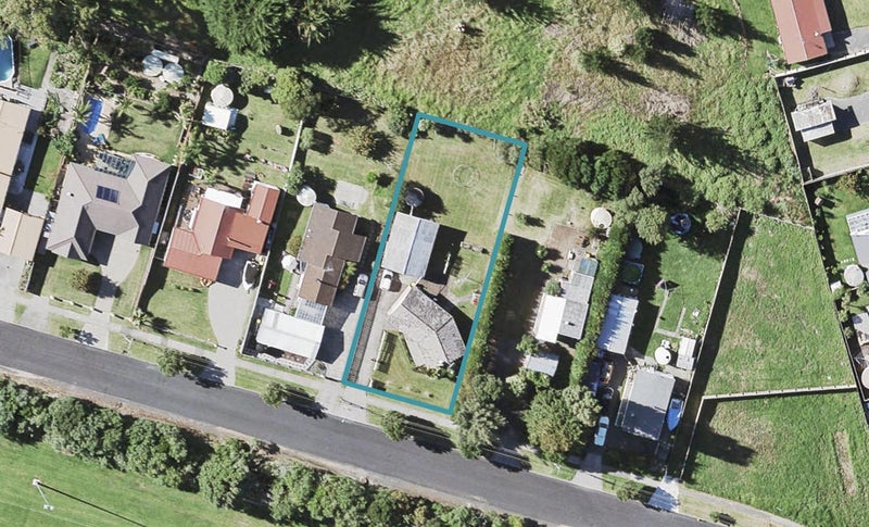 44 Beachlands Road, Beachlands, Auckland - Carousel 1