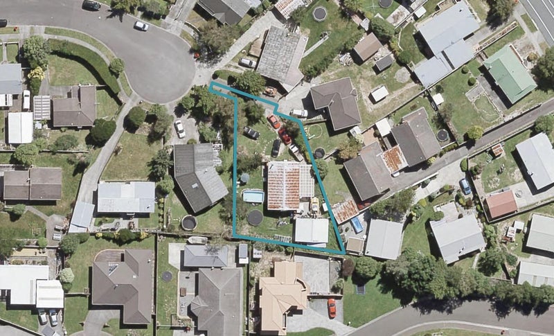 22 Moonstone Grove, Birchville, Upper Hutt - Carousel 1