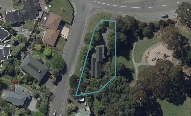 40 Woodside Common, Westmorland, Christchurch - Carousel 1