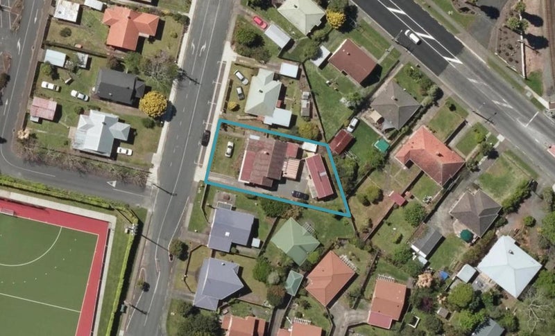 56 Park Avenue, Kensington, Whangarei - Carousel 1