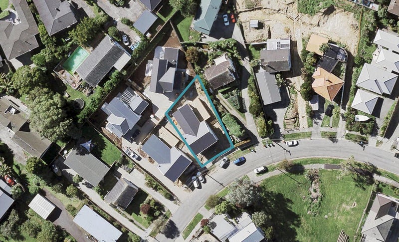 38B Castledine Crescent, Glen Innes, Auckland - Carousel 1