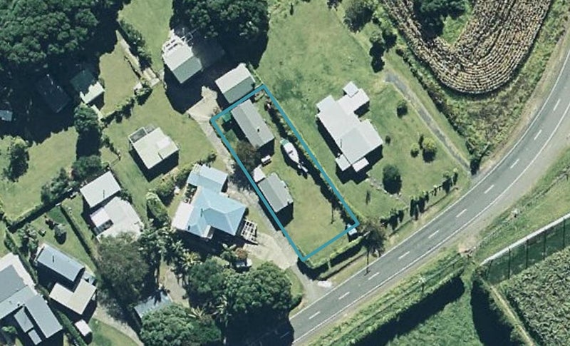 6801A State Highway 35, Te Kaha, Opotiki - Carousel 1