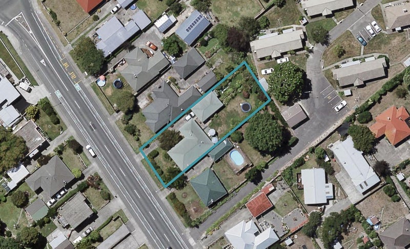 608 Grove Road, Mayfair, Hastings - Carousel 1