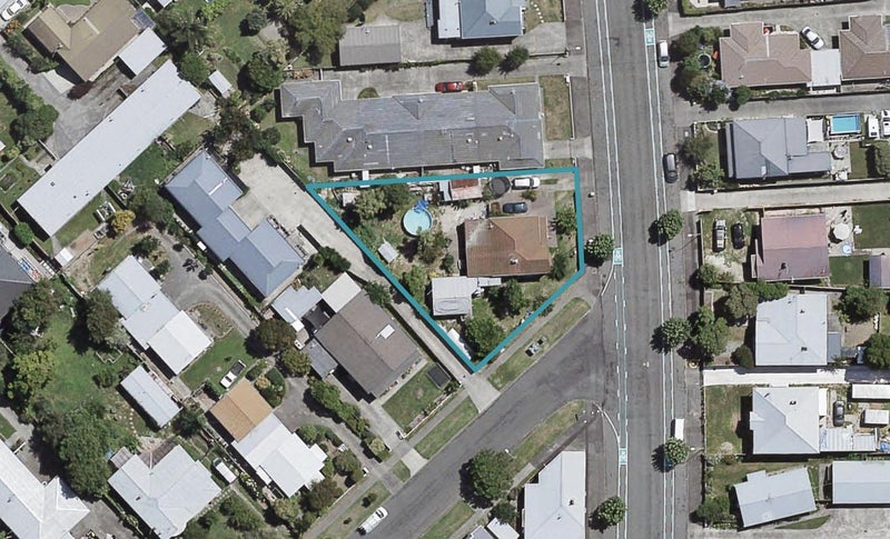 110 Nelson Crescent, Napier South, Napier - Carousel 1