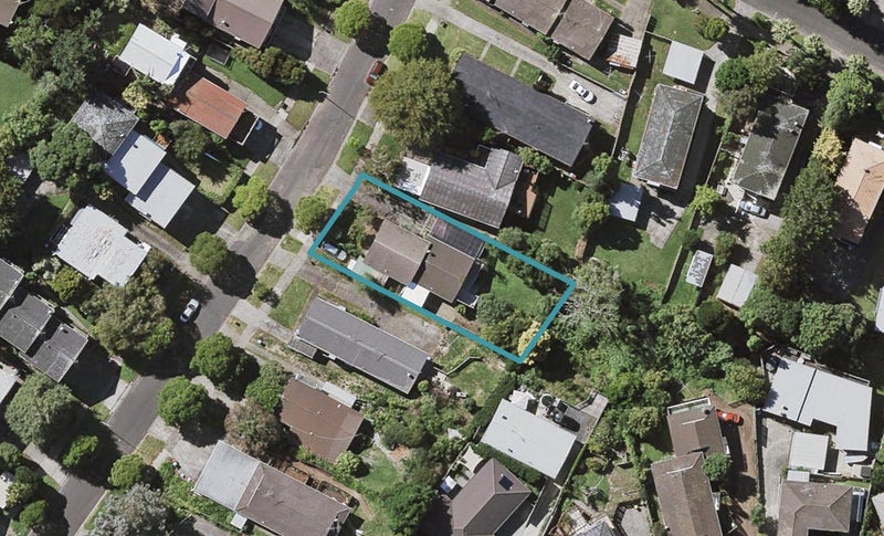 24A Simkin Avenue, Saint Johns, Auckland - Carousel 1