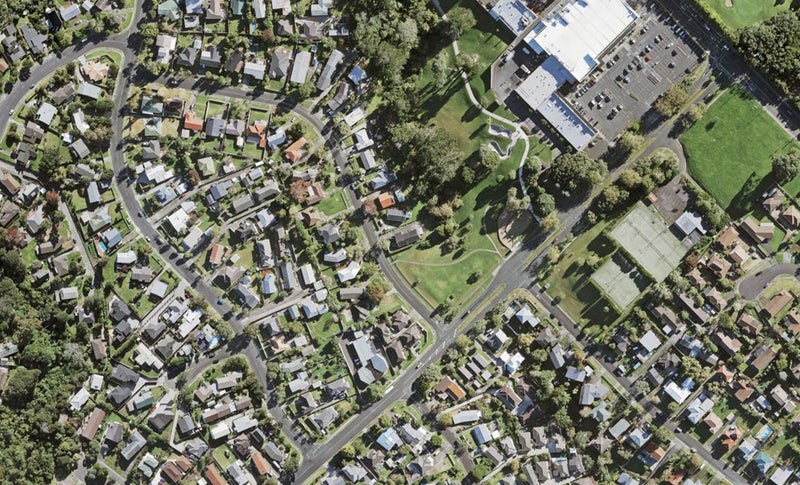 1/32 Rangitiki Crescent, Lynfield, Auckland - Carousel 1